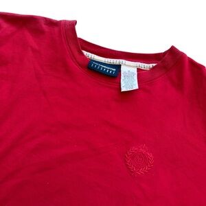 VINTAGE Y2K 90s Liz Claiborne Women’s M Red Short Sleeved Tee Embroidered Crest